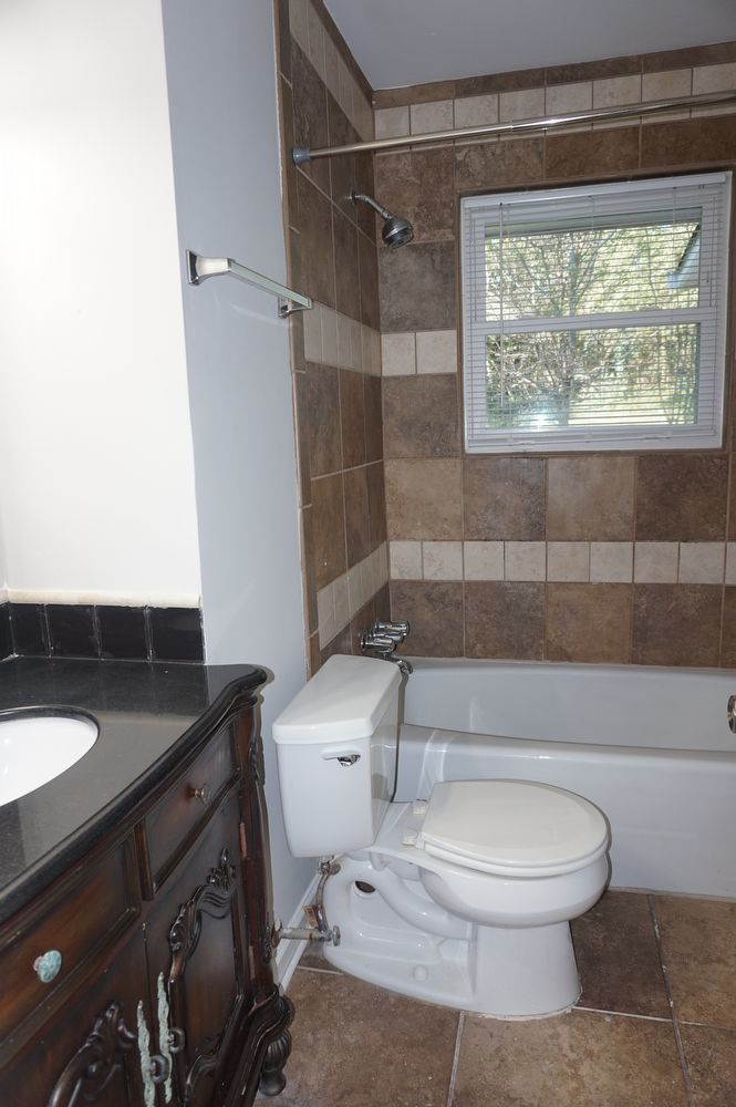 Rare 5 bedroom 3 bath home located in Marietta property image