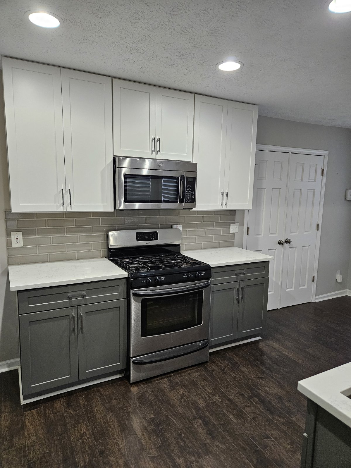 Updated 3 bed 2.5 bath home located in Canton property image