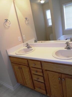 Beautiful 3 bed 2 bath home located in Dallas property image