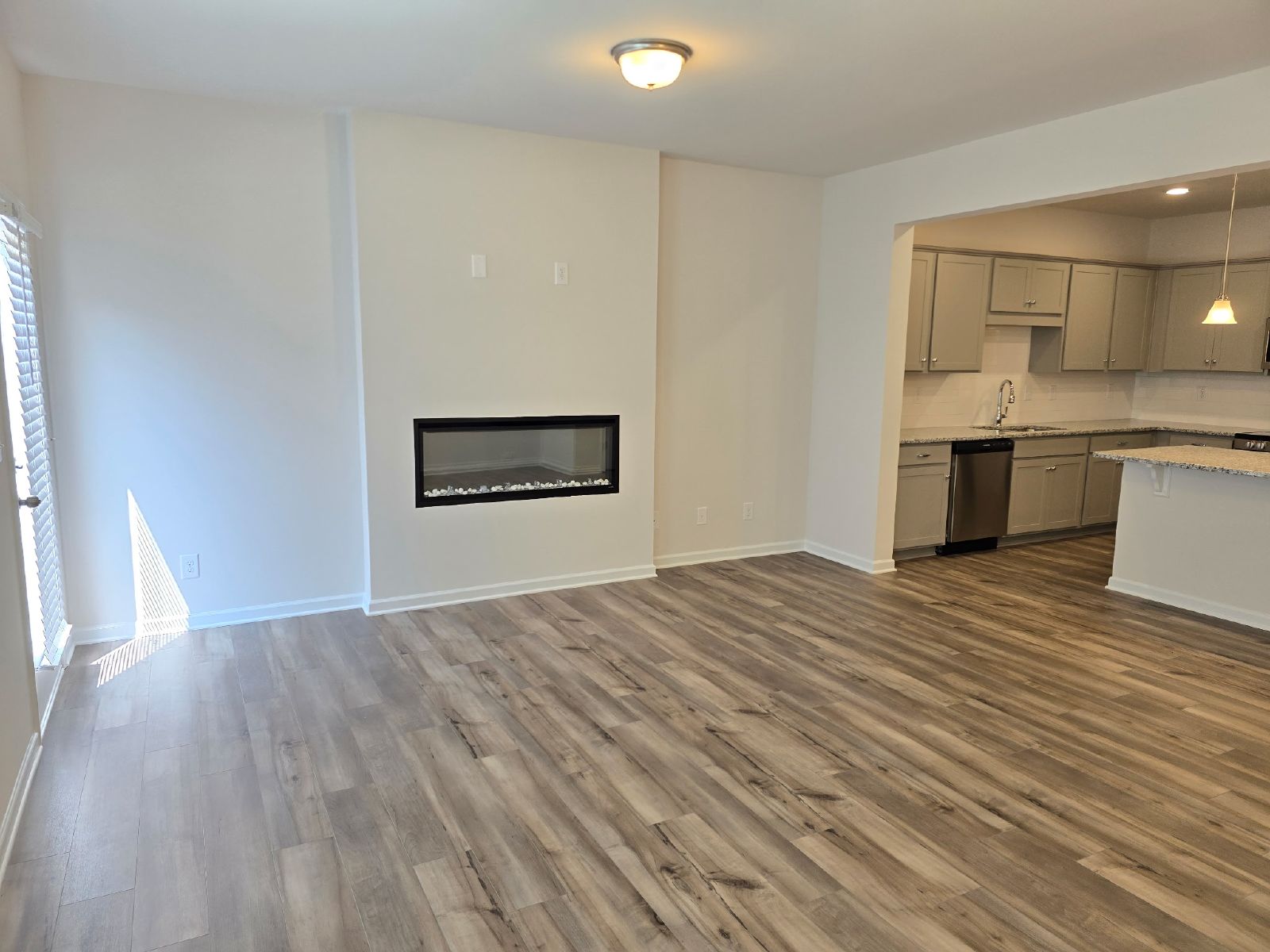 Brand new 3 bed 2.5 bath Townhome located in Cartersville property image