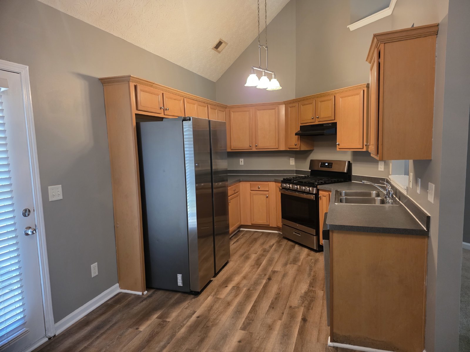 Rare 3 bed 2 bath Ranch located in Dallas property image