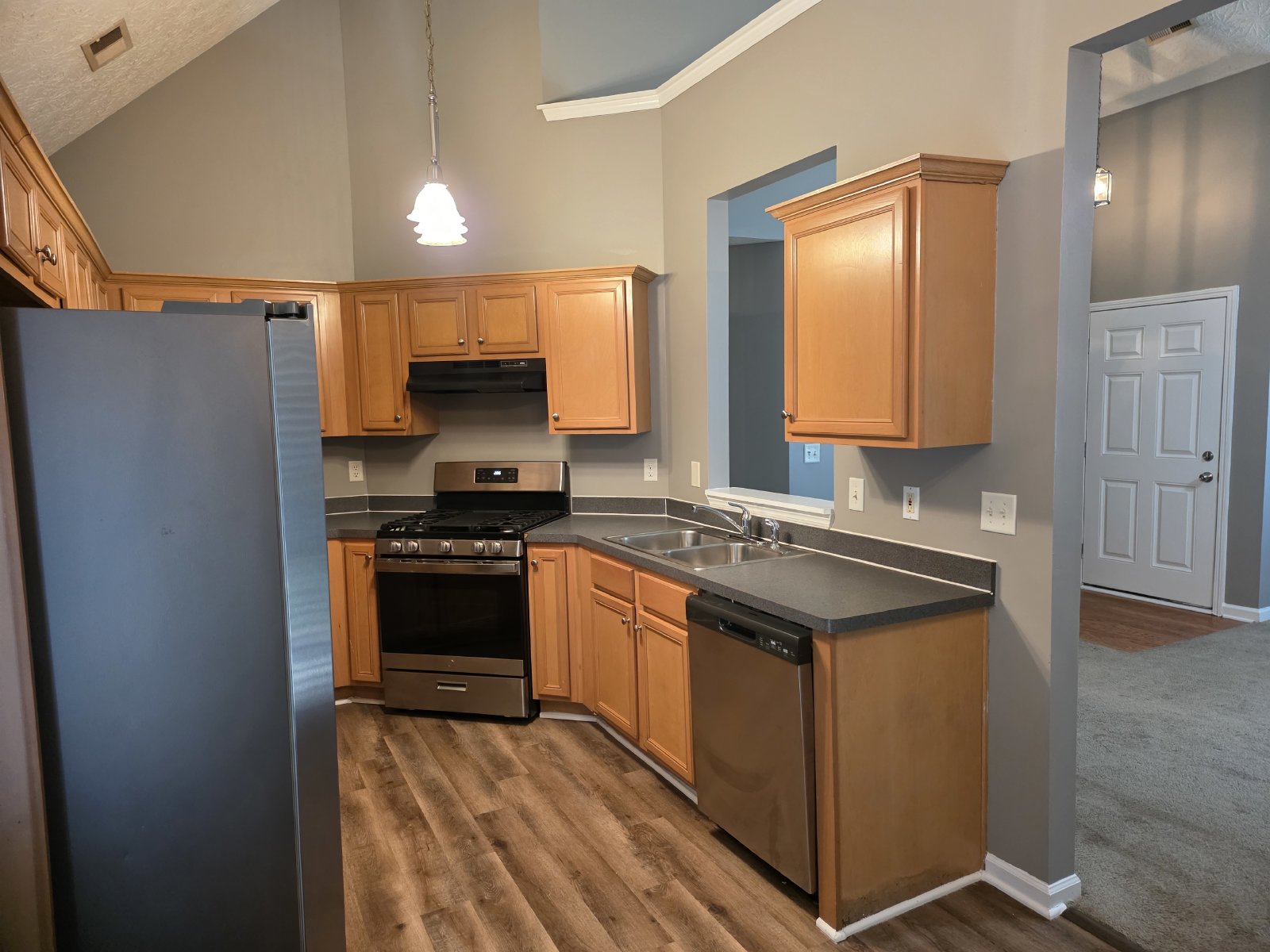 Rare 3 bed 2 bath Ranch located in Dallas property image