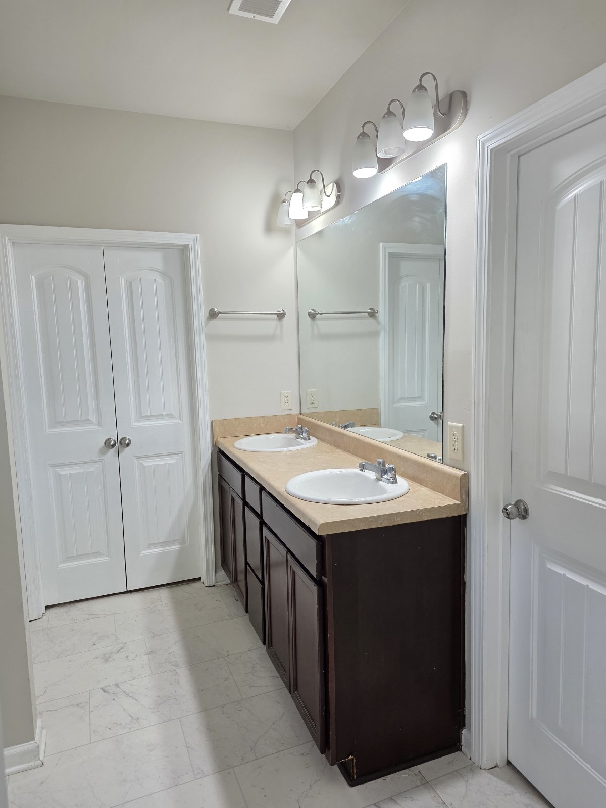 Beautiful 4 bed 2.5 bath home located in Cartersville property image