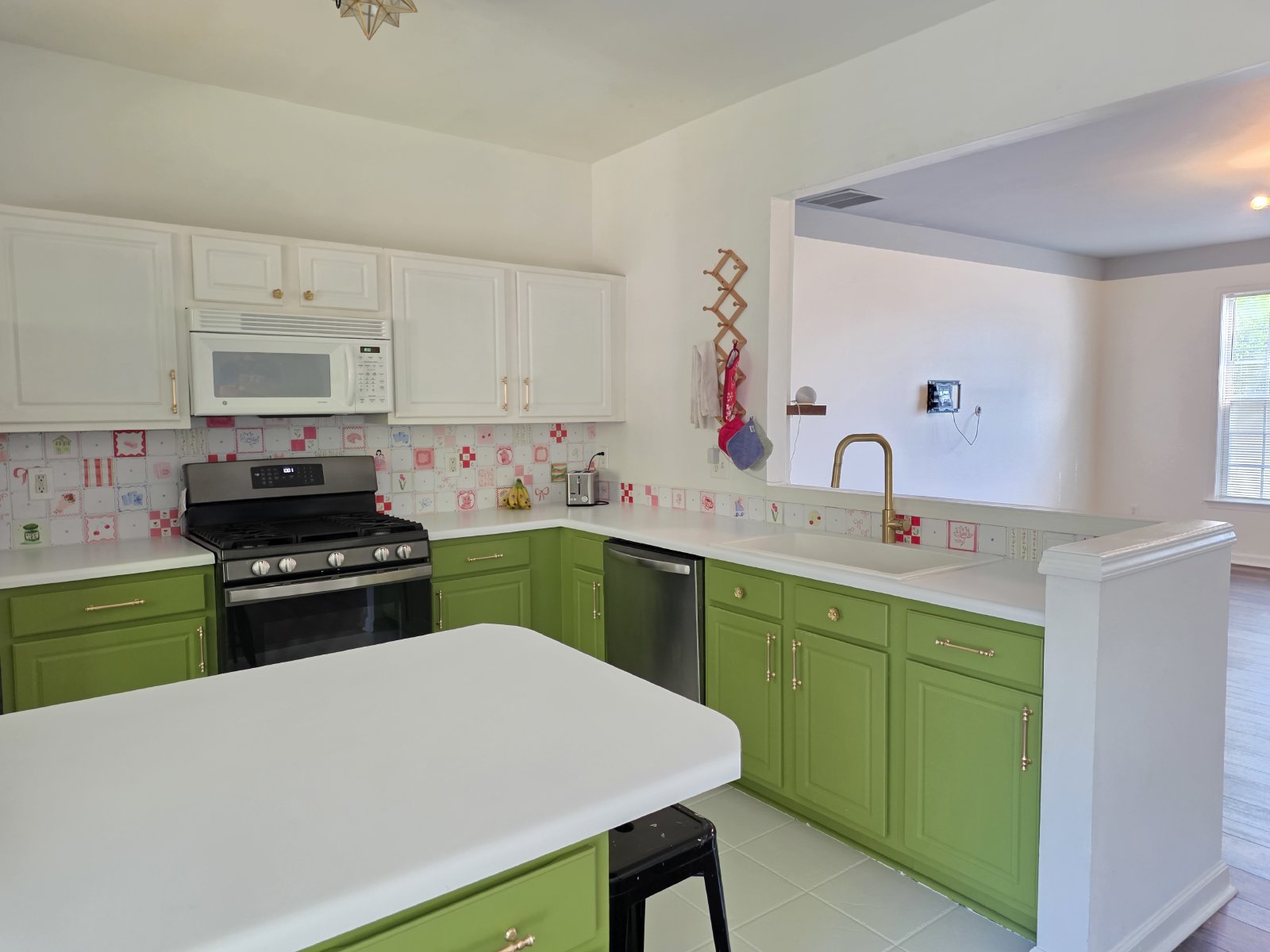 Rare 3 bed 2.5 bath Townhome located in Kennesaw property image