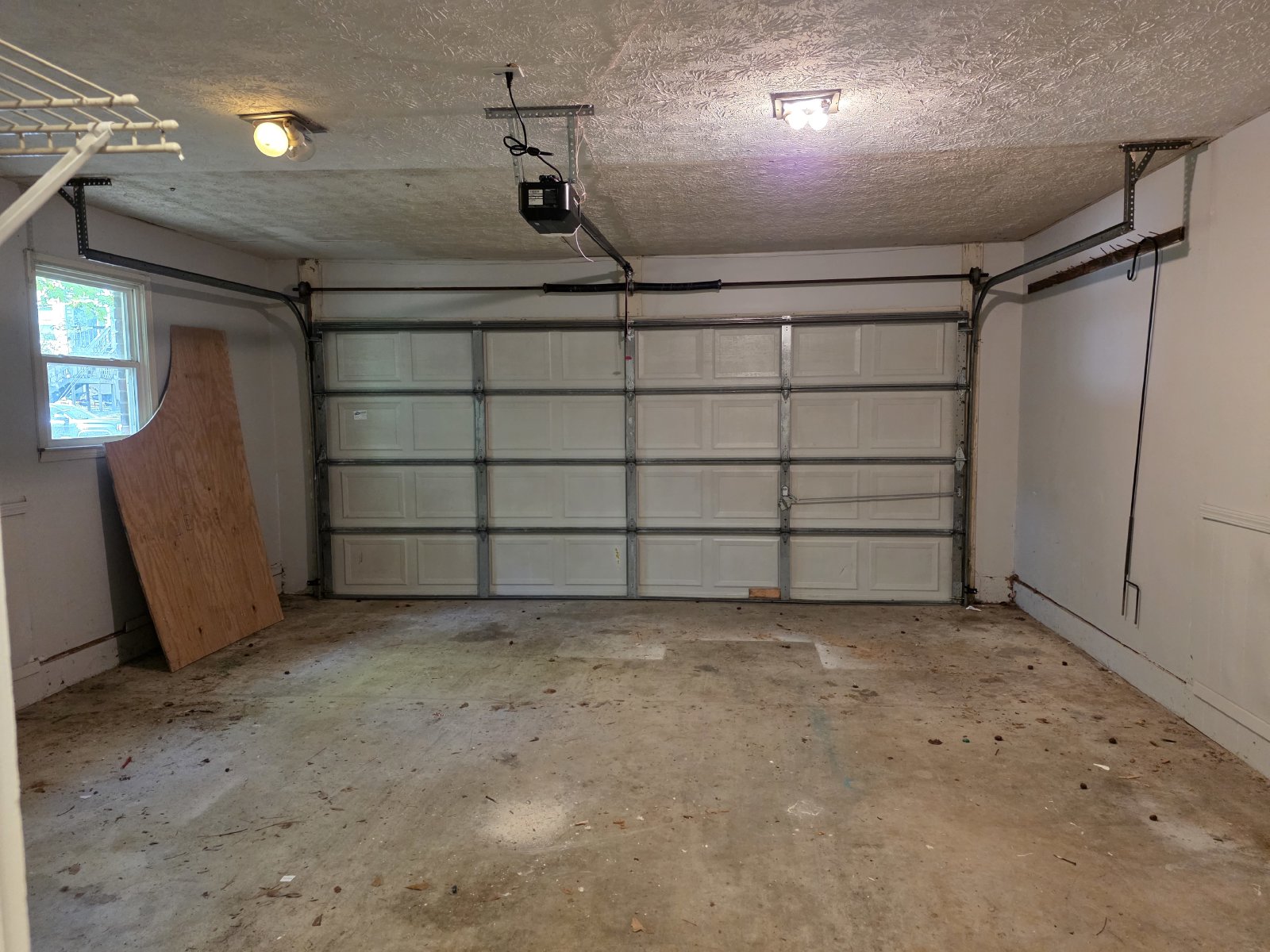 Rare 3 bed 2 bath ranch located in Marietta property image