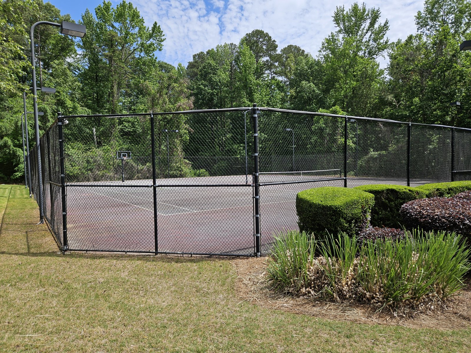 Rare 3 bed 2.5 located in the Etowah School District property image