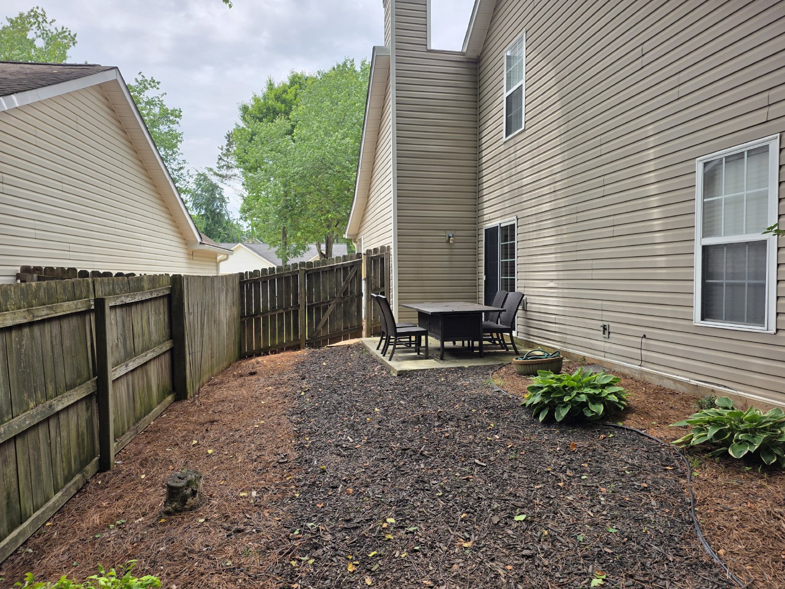 Rare 2 bed 2 bath Ranch located in Woodstock property image