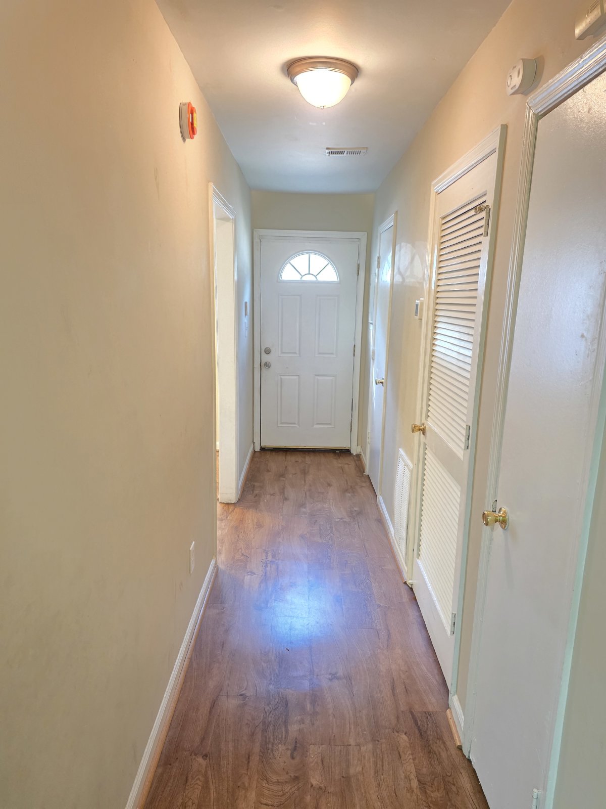 Don't miss out on this 2 bed 2.5 bath condo located in Marietta property image