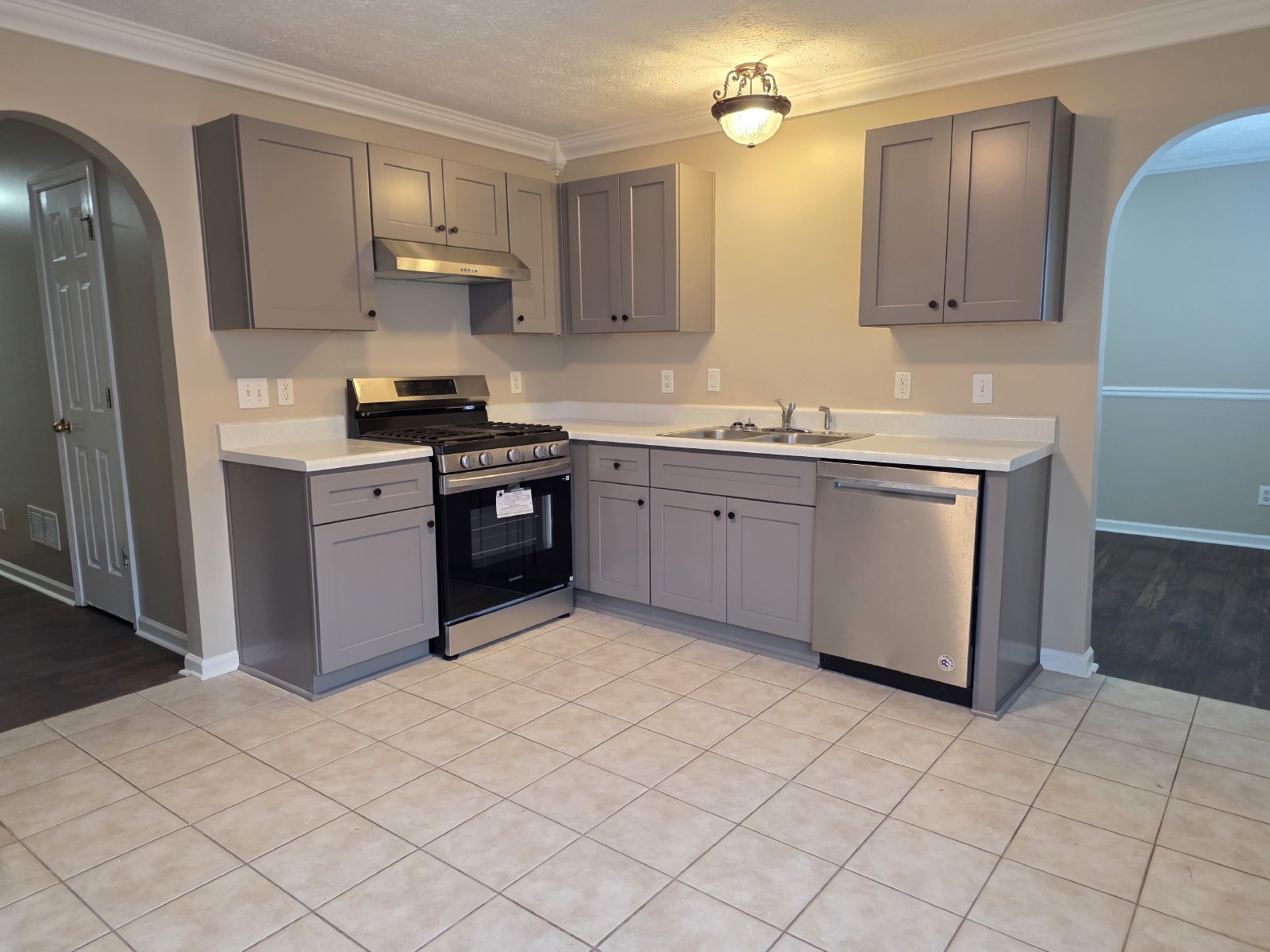 Updated 4 bed 2.5 bath home located in Hiram property image