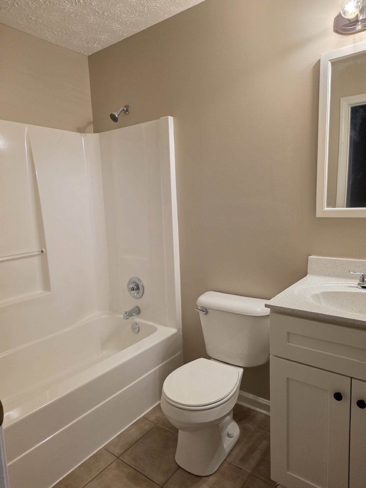 Updated 4 bed 2.5 bath home located in Hiram property image