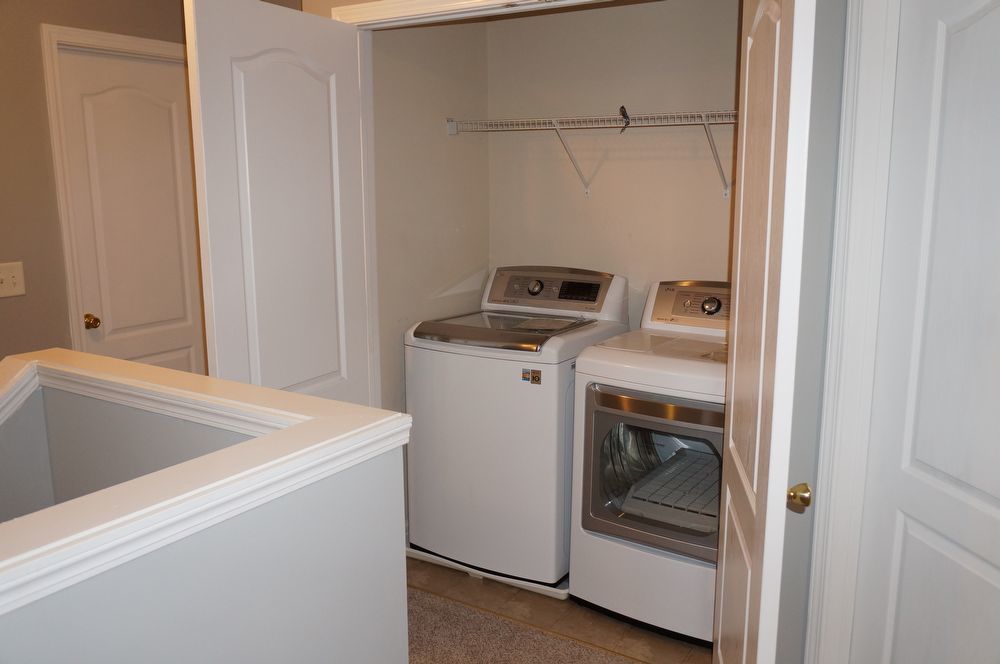 Rare 2 bed 2.5 bath Townhome located in Woodstock property image